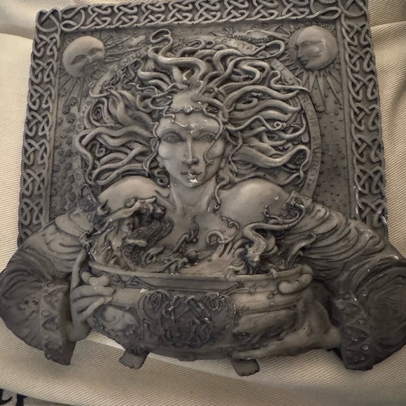 CERRIDWEN CELTIC GODDESS KNOWLEDGE PLAQUE HOME DECOR - Picture 1 of 5